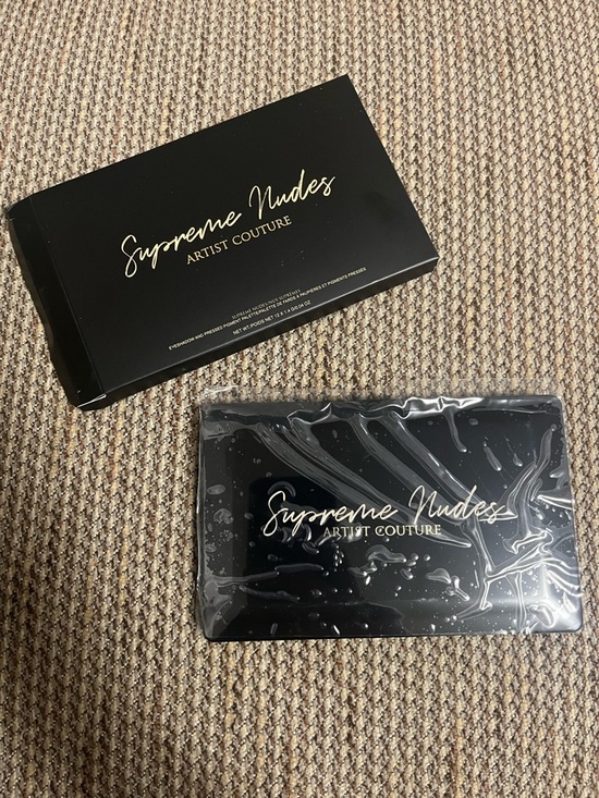 Supreme Nudes Eyeshadow Palette by Artist Couture Beauty Spa Gift Fashion Makeup - Picture 3 of 10